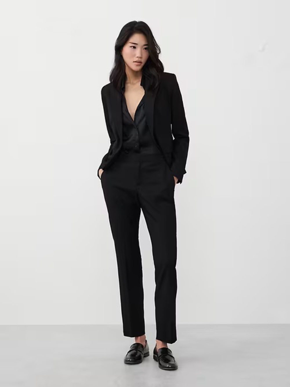 Banana Republic Black Women's Tailored Blazer and pants (suit)